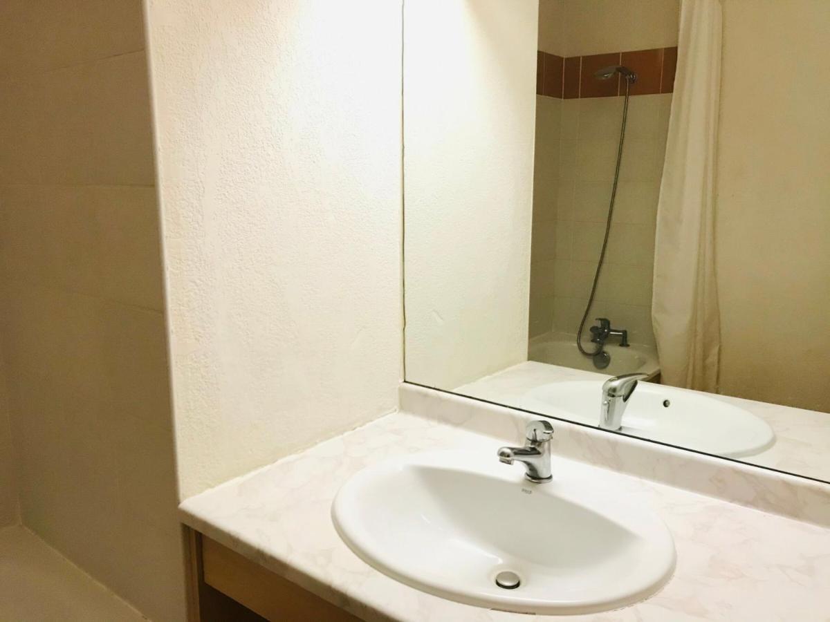 Appartement Confortable Avec Piscines, Terrasse Et Parking A Samoens - Fr-1-629-100 外观 照片