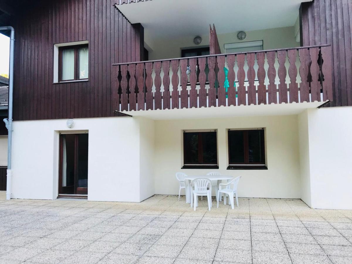 Appartement Confortable Avec Piscines, Terrasse Et Parking A Samoens - Fr-1-629-100 外观 照片